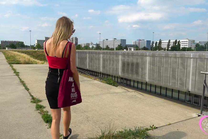 Pipi outdoor in Berlin von Hanna-Sweet pic2