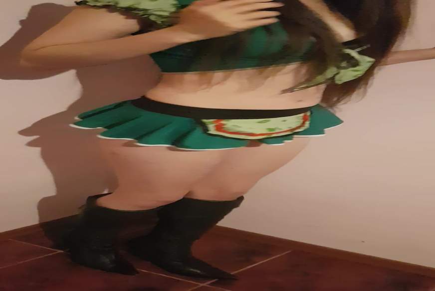 kittyxxxx: My look in octoberfest costume