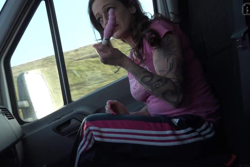 w*****n auf der autobahn während der fahrt von Adrienne-Kiss pic4