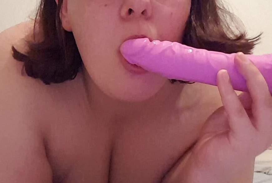 sasy84: mit den rosa dildo es mir besorge