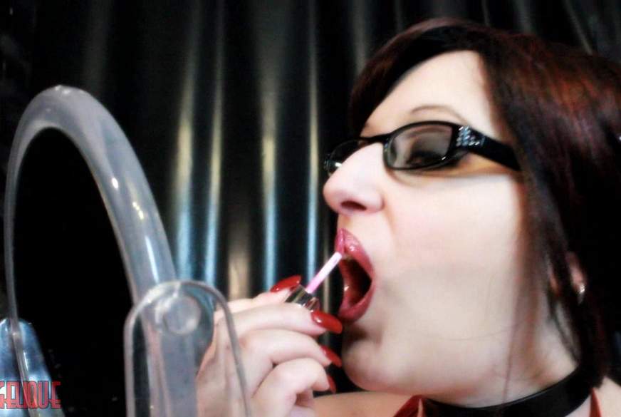 Avengelique: LIPSTICK Wunschclip