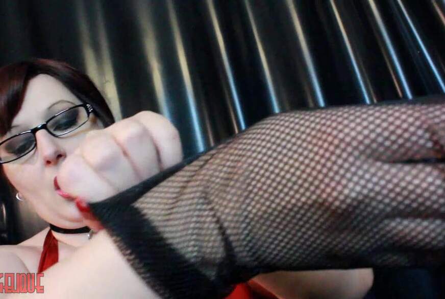 GLOVE FETISH 2 - Wunschclip von Avengelique pic1