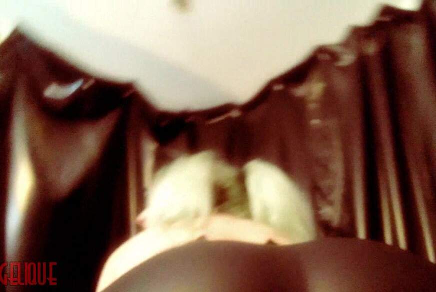 Air-Tight - Ich nehme dir deinen Atem von Avengelique pic3