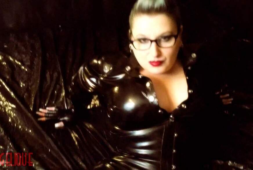 Avengelique: Im Griff des Gummis