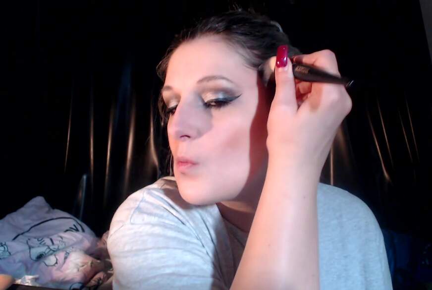 Wunschclip Make Up - sieh mir beim schminken zu du S*u von Avengelique pic4