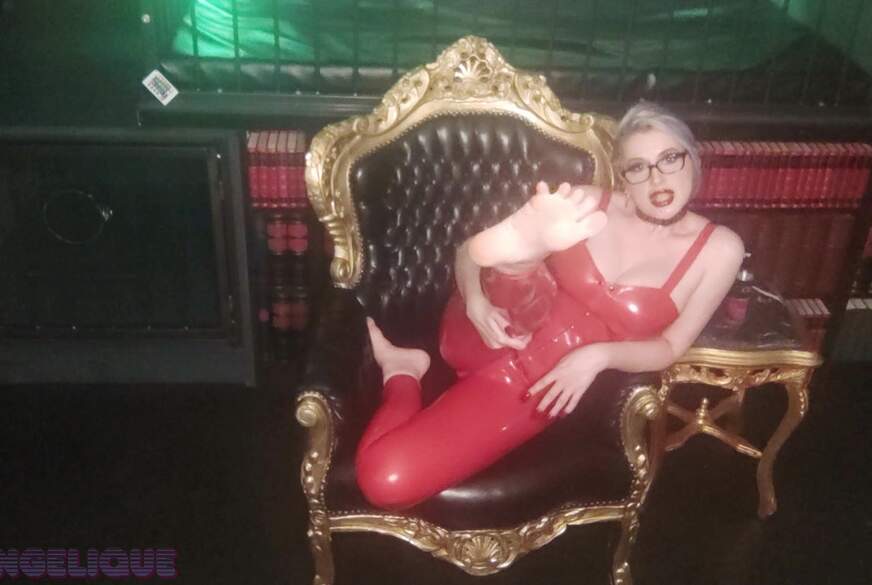 Goddess W***sbefehl von Avengelique pic2