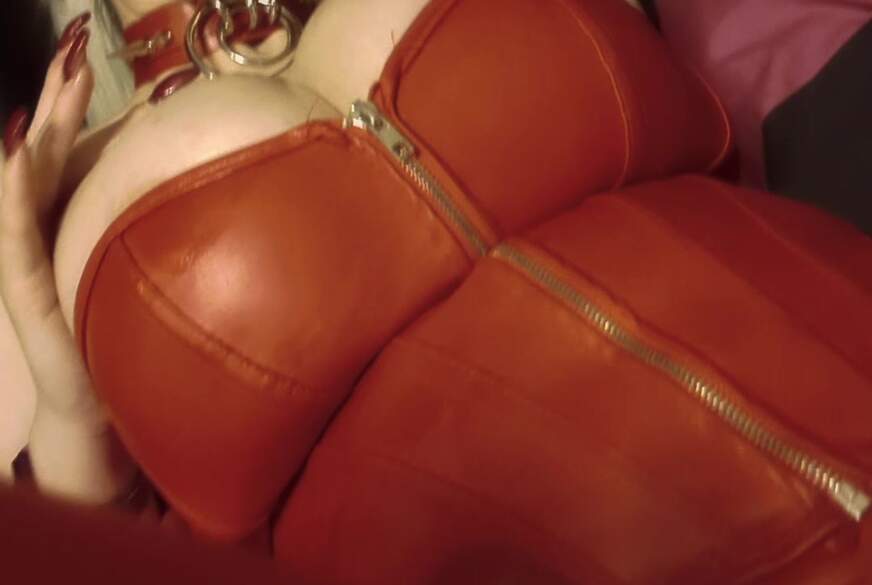 Avengelique: Schönes  Neues  Rottittchen