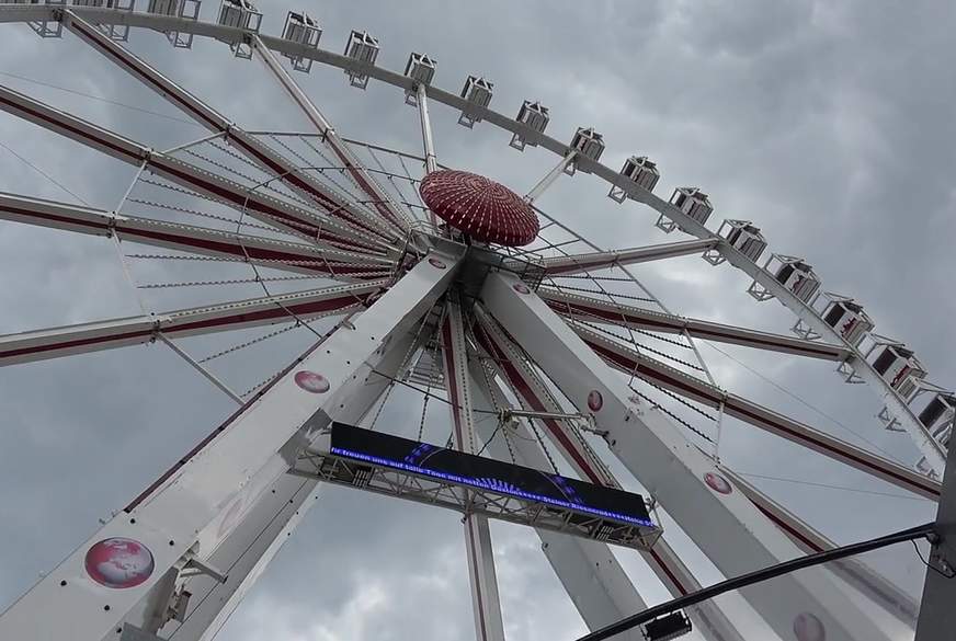 Mega Krass B**wjob im Riesenrad von SnowWhite-Inked pic3