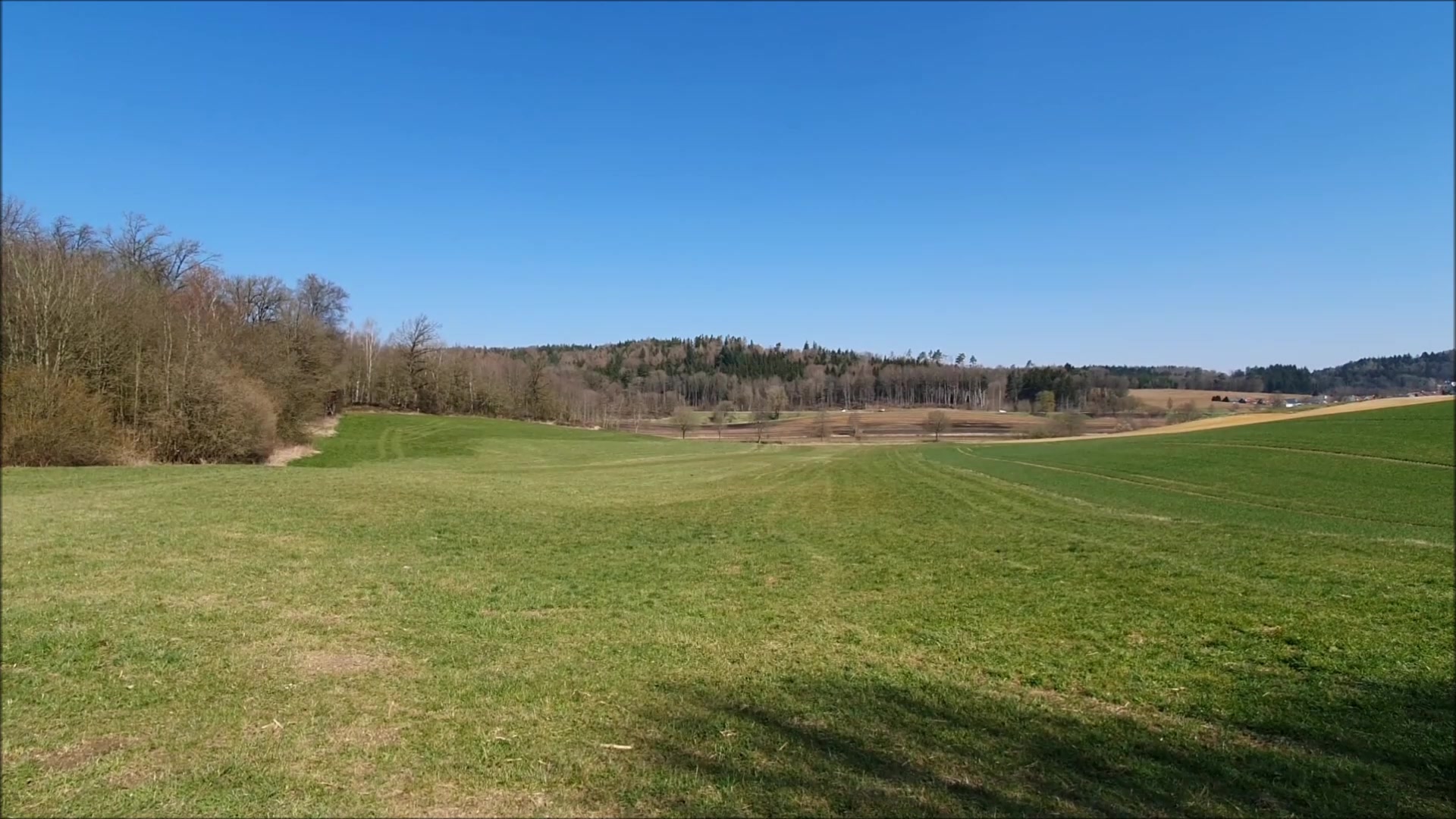 Ich werde meinen Urlaub in Augsburg niemals vergessen und die herzlichen Menschen mit ihren pulsierenden Schwänzen wenn ich wie hier in meine Fotze gespritzt wurde