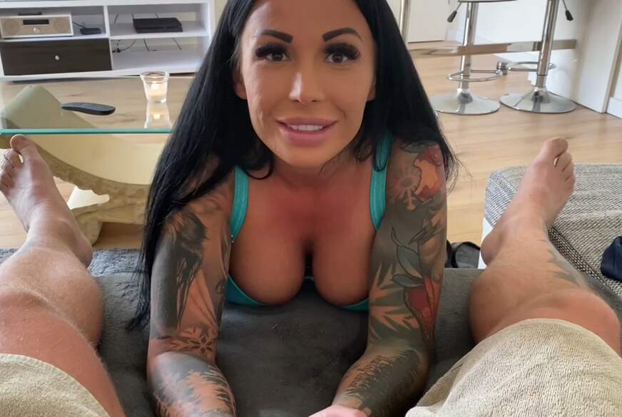SnowWhite-Inked: F****n statt Zocken! Ich will Sex, jetzt!!!