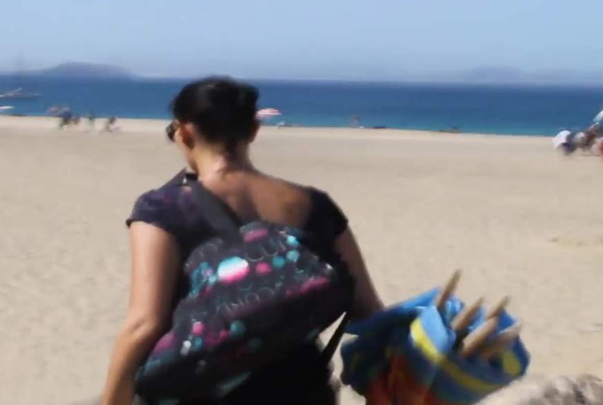 minkimouse: Public - Am Traumstrand S*****z g******n...