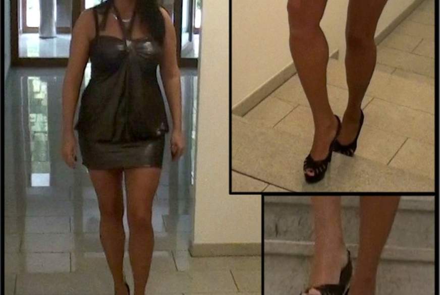 Sexy Lady in High Heels von Busen-Maus