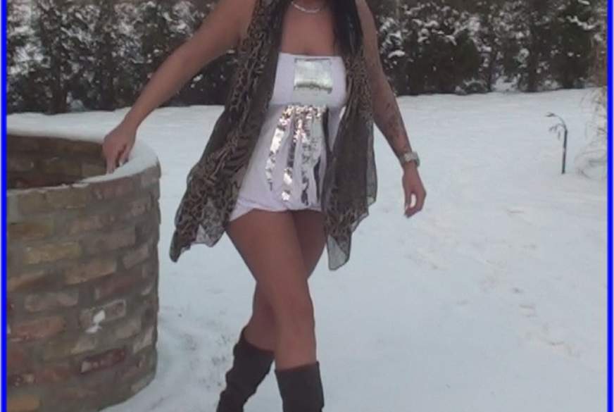 Gefällt dir gelber Schnee? von Busen-Maus