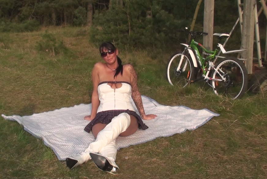 Dein Oster-Geschenk wartet auf Dich von Busen-Maus