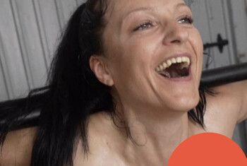 S****acascade trifft M**kmaschine bis die M****i ausläuft Milking Machine MILF