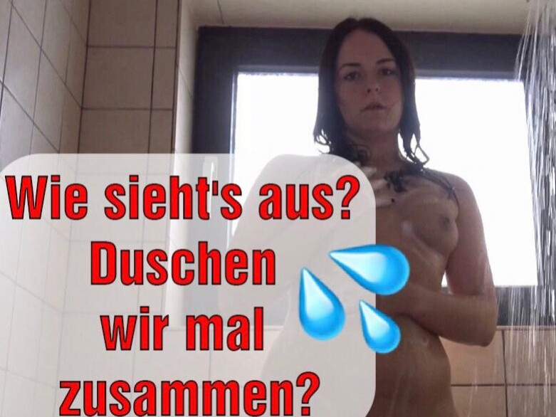 Na hast du nicht mal Lust mit mir zu duschen?! Wie ich geil meinen Körper einseife und du total verrückt vom Anblick wirst! Wie langsam meine Hand zwischen meinen Beinen verschwindet, na was sehe ich da in deiner Hose, ist das etwa eine Beule?! ;)