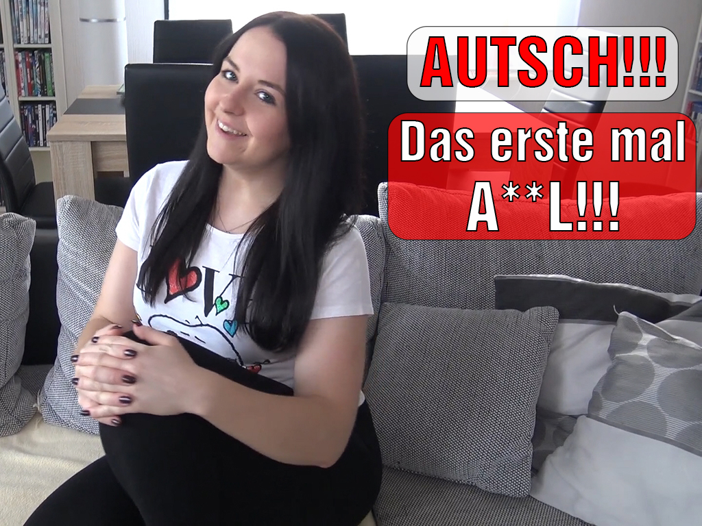 Nachdem ich das letzte Mal so viel Spaß beim ANAL Solo hatte, hab ich mir einen User eingeladen, der meinen ARSCH endlich entjungfert. Natürlich alles AO!!! Zuerst war ich ziemlich nervös und hoffte dass er ganz vorsichtig ist, AUTSCH! Aber egal es war verdammt geil. Endlich habe ich einen echten Schwanz im Arsch!!! Richtig geil war, wo er mir hingespritzt hat, aber sieh selbst ;). Was denkst du, soll ich das öfter machen und habe ich das Zeug, um die neue ANALQUEEN zu werden?!