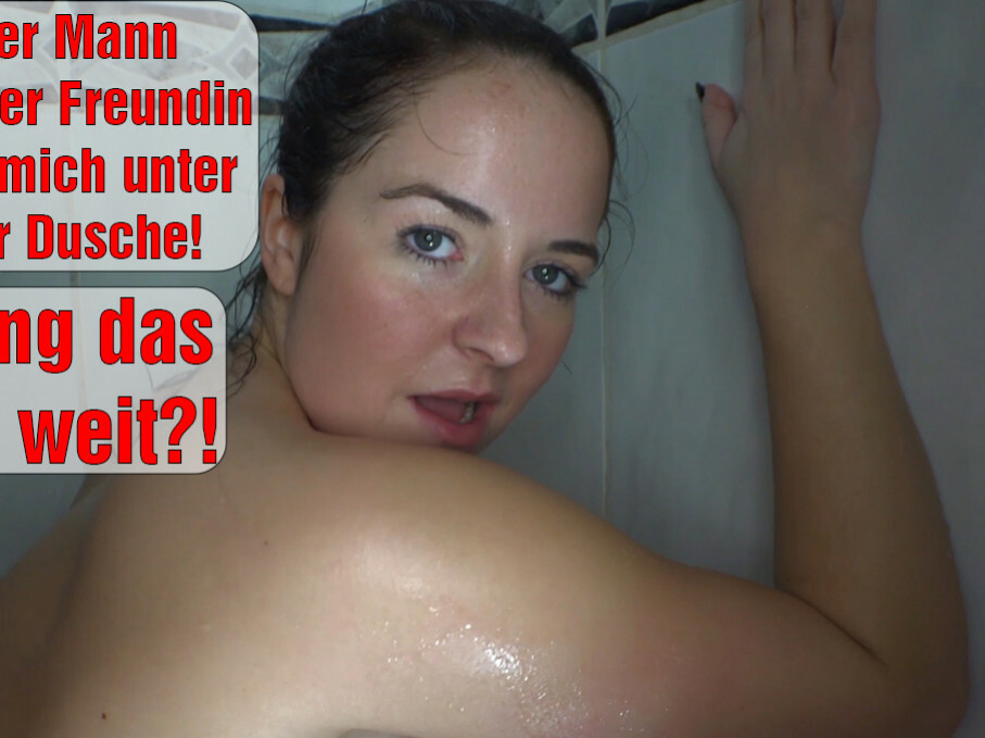 Meine Freundin war bei mir mit ihrem Mann und wir wollten was rausgehen. Ich musste mich noch schnell fertig machen und ging unter die Dusche und auf einmal steht der Mann von meiner Freundin neben mir und fängt an mich einzuseifen. Da konnte ich nicht anders und musste einfach seinen geilen Schwanz probieren, weil ich schon so lange auf ihn scharf bin! Als er mich dann noch heftig unter der Dusche fickte, musste ich mich echt zusammenreißen nicht zu laut zu sein, weil meine Freundin ja nebenan war! Ich hoffe sie hat nichts gemerkt, aber ging das jetzt zu weit?!