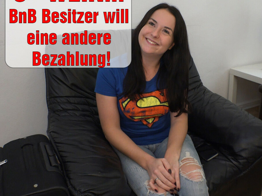 Ok, die Überraschung ist ja groß gewesen, als ich hier in das BnB eingezogen bin, dass der Besitzer ein STAMMUSER von mir ist. Dafür hatte ich ihn eigentlich schon belohnt und nun wollte ich das BnB auch brav bezahlen. Aber er hatte da wohl eine andere Idee! Er meinte ich könnte ihn ja nochmal glücklich machen. Zuerst dachte ich mir, WAS IST DAS DENN FÜR EIN SCHWEIN! Aber als er seinen Schwanz rausgeholt hatte, konnte ich einfach nicht anders. Was meinst du, war das ok?