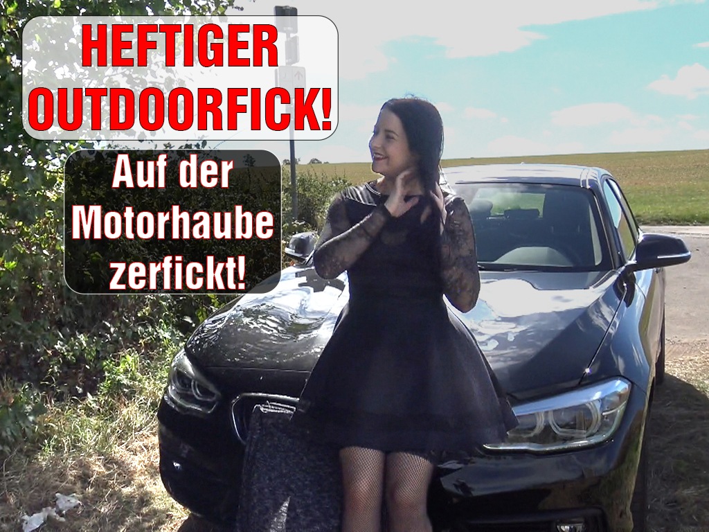 HEFTIGER OUTDOORFICK! Auf der Motorhaube zerfickt! Eigentlich wollte ich nur nochmal die letzten Sonnenstrahlen dieses Jahr ausnutzen und bin einfach ins Feld gefahren. Woher sollte ich auch wissen, was mich an diesem Tag da erwarten würde. Auf einmal kam da dieser Typ vorbei und meinte, sein Kumpel hätte ihm erzählt, dass ich mein Auto noch nicht eingeweiht hätte. Ich war total baff, was denkt der eigentlich!!! Na ja, als ich seine Beule in der Hose sah, konnte ich aber trotzdem nicht anders und musste diesen geilen Schwanz schmecken und spüren! Er fickte mich so hart auf der Motorhaube, dass ich schon Angst hatte, dass die Motorhaube zerbeult wird! Es war so geil, wie er mich da in aller Öffentlichkeit durchfickte! Jeden Moment hätte einer vorbeikommen können, aber das war mir so egal. Ich wollte unbedingt sein geiles Sperma haben! OMG, war das wieder heftig! Was hättest du gemacht, wenn du mir dort begegnet wärst?