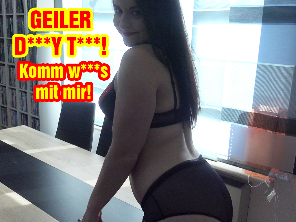 Geile Dessous, Nylons und ein Esszimmertisch, was mache ich da wohl? Richtig! Runter mit den Klamotten, dir schön meine PUSSY präsentieren und ich fingere sie richtig geil für dich! Du darfst mir natürlich dabei zu gucken, wie ich komme, aber nur gucken und du weiß ja, gucken tut man mit den Augen ;). Oder willst du auch mal anfassen?!