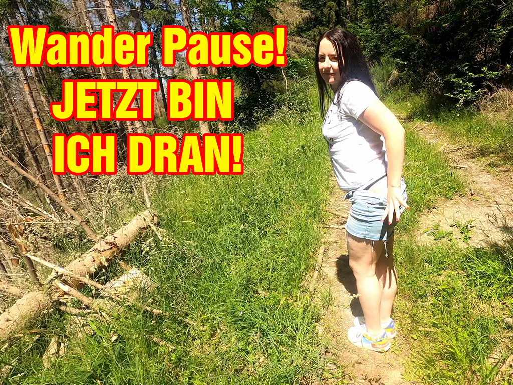 Nach dem er bei der ersten Pause auf seine Kosten gekommen ist, bin ich jetzt aber dran! Ich will schön Outdoor von ihm weggefickt werden! Also direkt an den nächsten Baumstamm und runter mit dem Höschen ;) So muss es sein! Schönes Wetter und einen geilen Schwanz in der FOTZE! Wann steckst du mal in mir? ;)