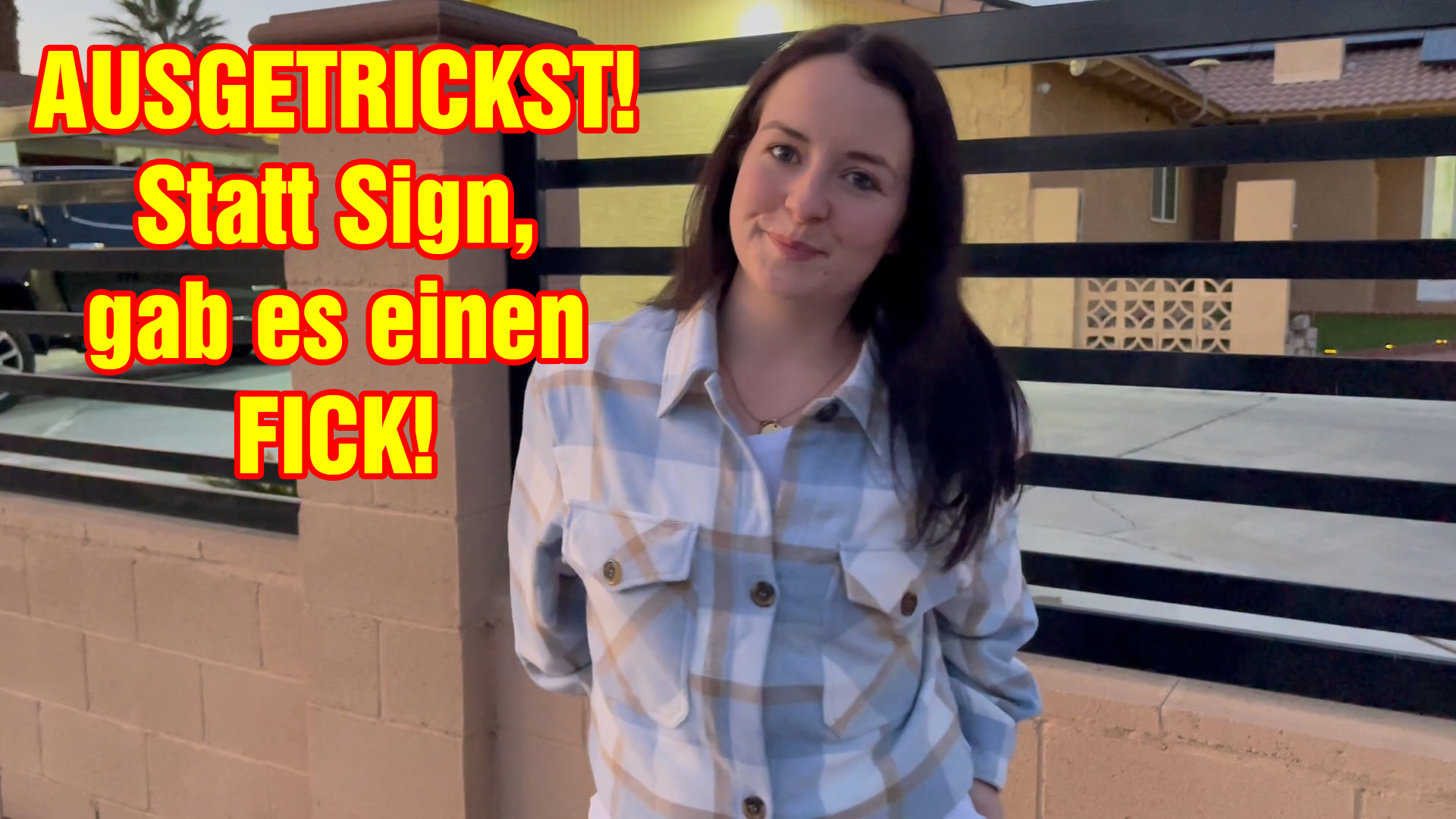 AUSGETRICKST! Statt Sign, gab es einen FICK! Oh Mann, was war das denn schon wieder?! Wie du mitbekommen hast, war ich ja in LA im Urlaub und ich wollte unbedingt das Sign sehen. Aber irgendwie habe ich keine gute Stelle gefunden. Zum Glück kam ein Deutscher vorbei, der mir weiterhelfen kann. Oder etwa nicht? Was führt er im Schilde? Hmm, auf jeden Fall war es spritzig ;) Wärst du auch so clever gewesen?