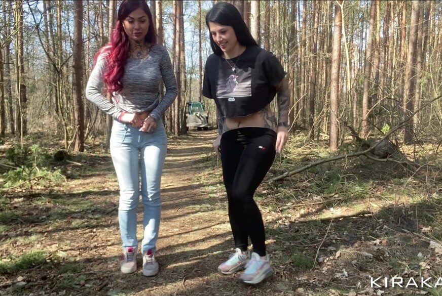KiraKane: Public P**s mit RiaRed!