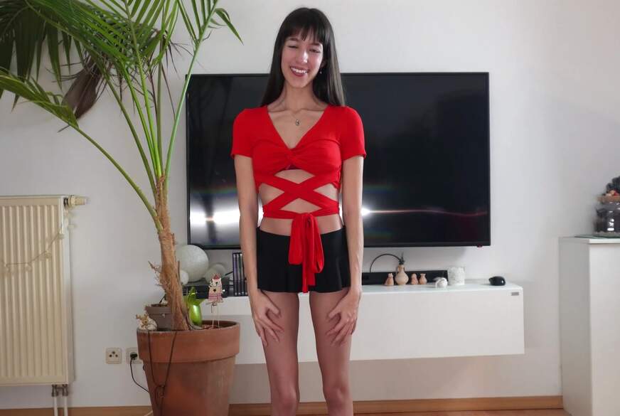 LaylaVonHohensee: GRENZTEST!! Brüste groß GENUG? Mein 1x T********k !!!!