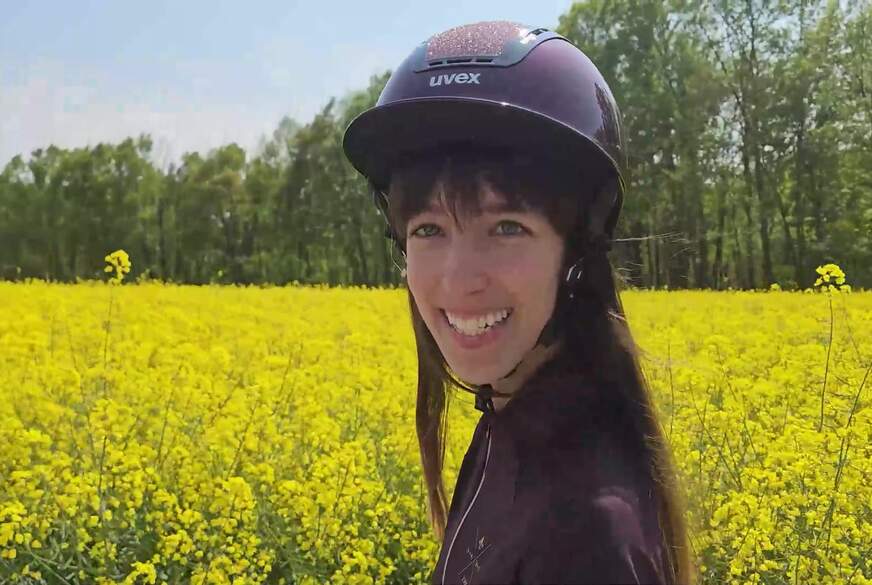 LaylaVonHohensee: P****em*****n in Not! Hat er meine H*****sigkeit a********t?