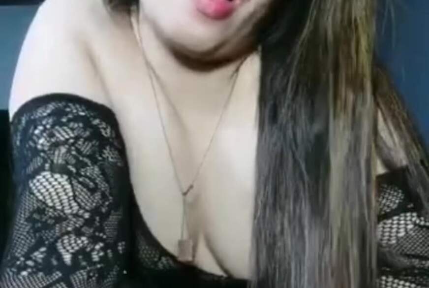 kazzandraa: Black lingerie no panty