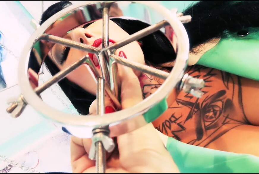 Cold Metal, Hot Latex 1 von LadyVampira