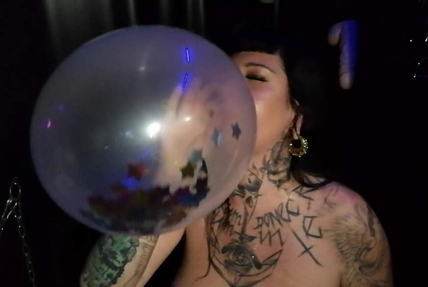 LadyVampira: Big Slimy Balloons 9