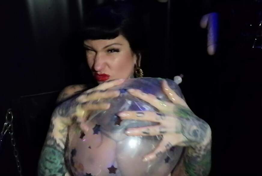 LadyVampira: Big Slimy Balloons 9