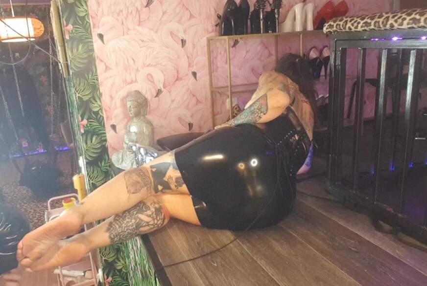 Der Schweiss ist heiß 2 von LadyVampira