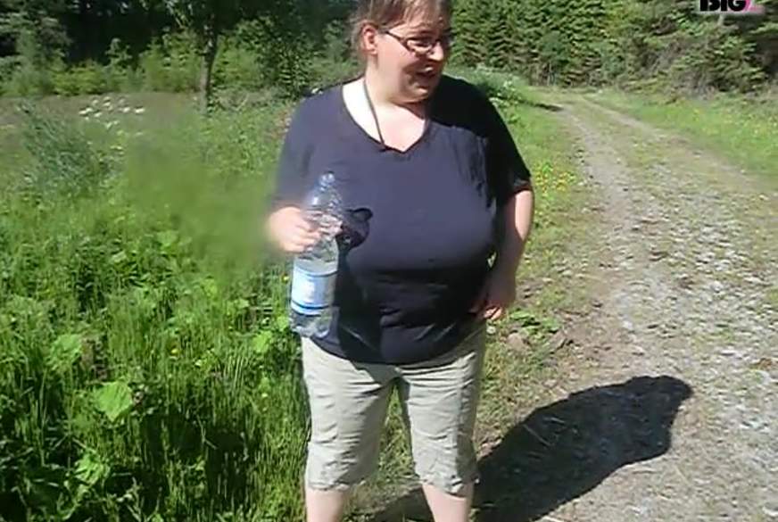 CarmenKelly: Outdoorhosenp**s