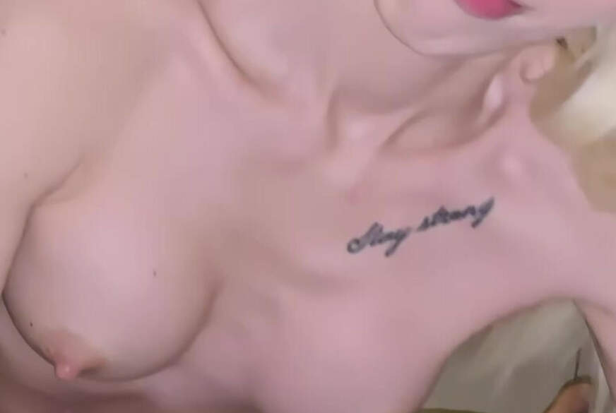 CremeDeLaCreme: H**t a********n... s*******r mich!