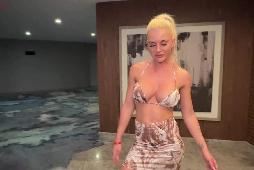 JayJayPink: ALL INCLUSIVE URLAUBSb***h LÄSST SICH IHRE L****r F****n !!