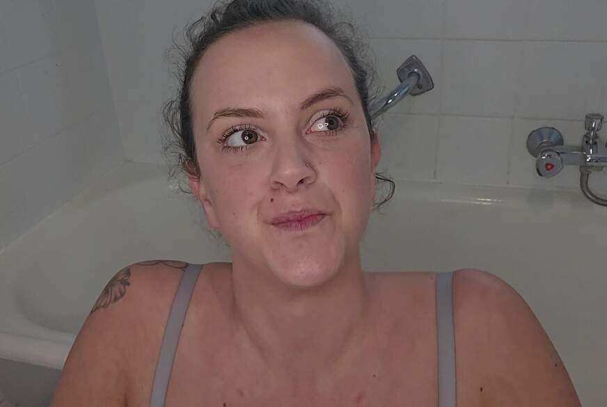 JennaSecret: Badewannenp**s ! - sowas habe ich noch nie gemacht !