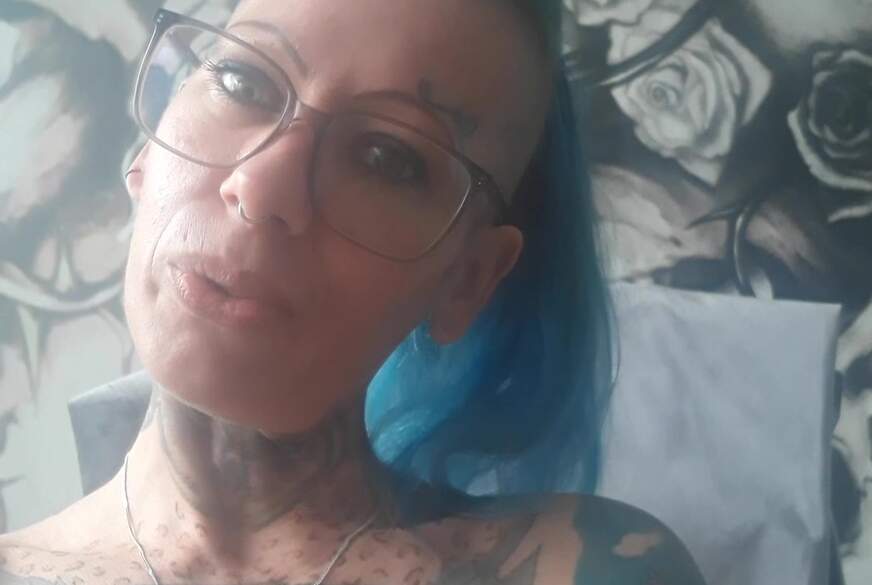 Eve-Diamond: bock gehabt mein A***h zu f****n