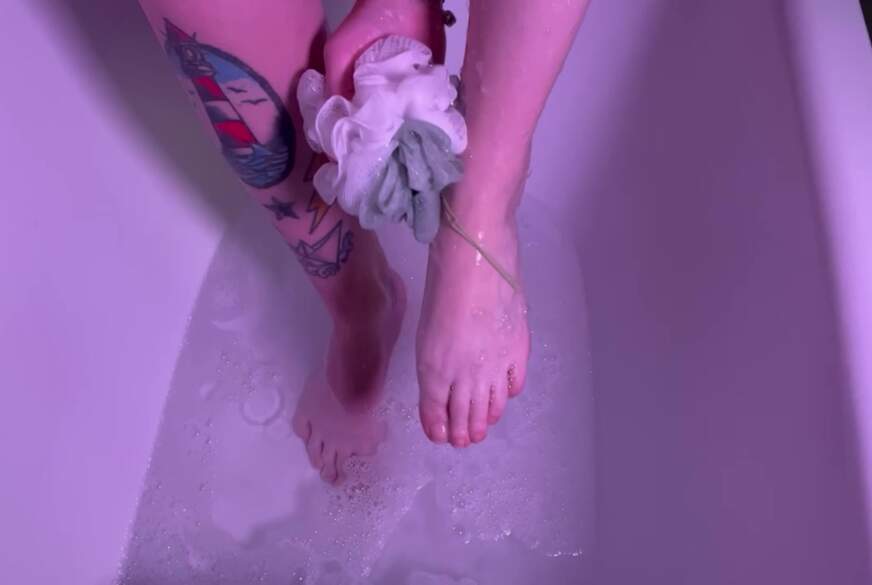 JuliaAvarix: Fußfetisch?!
