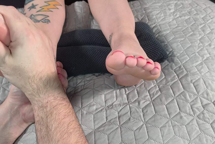 Geile Fußmassage von JuliaAvarix