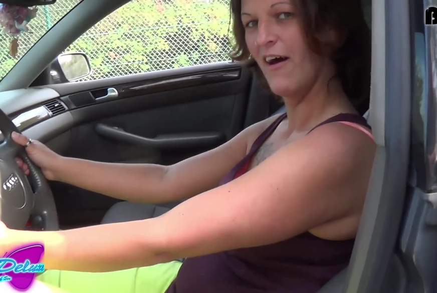 Siva-Deluxe: Racing Girls