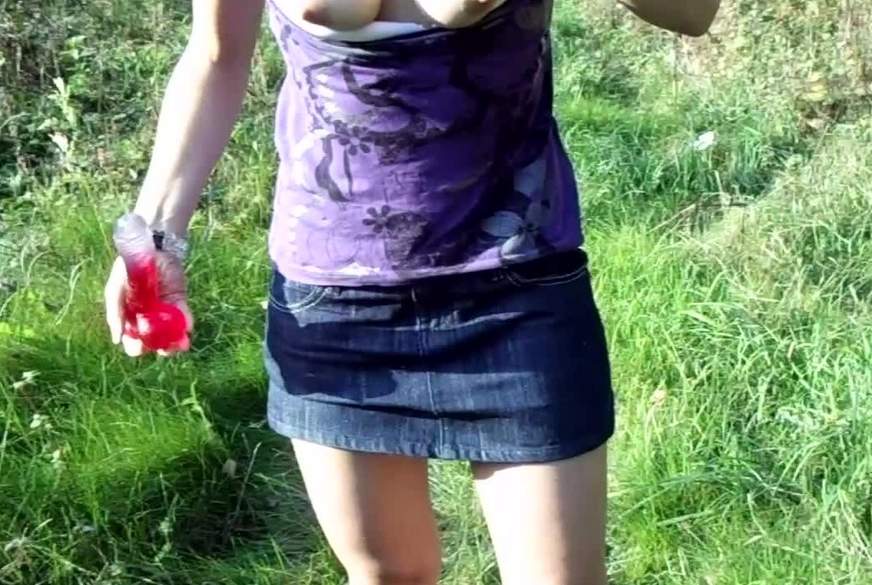 F**kmaus21: Geiler Orgasmus in der Natur