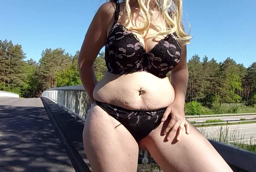 MandyReal: Exhibitionistisch!!