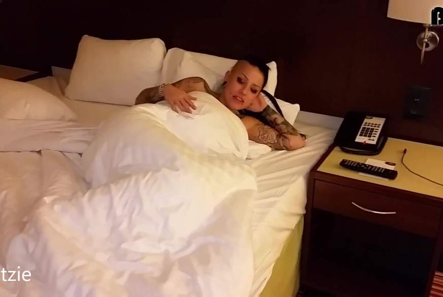 Ceetzie: Ceetzie- Schweizer Zimmerservice