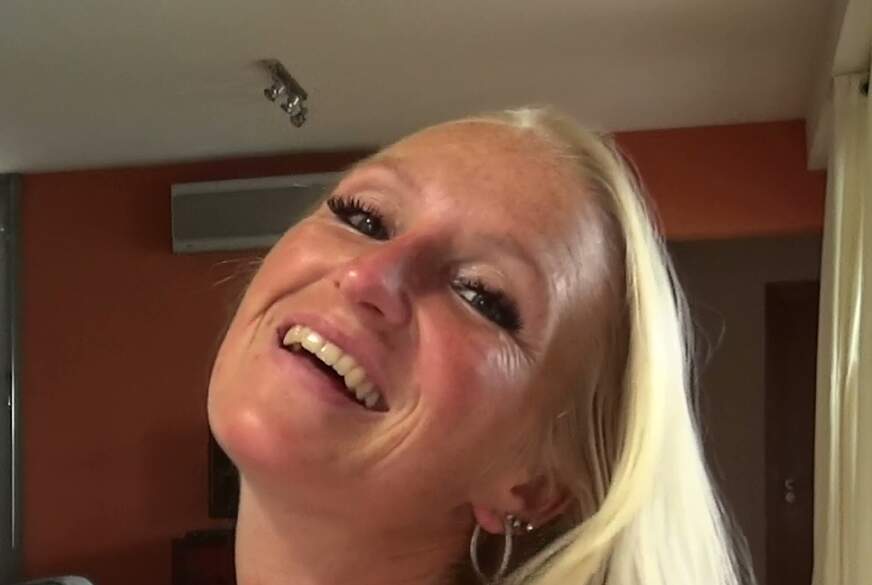 So b***t Du einen S*****z - vielleic von TransJenny