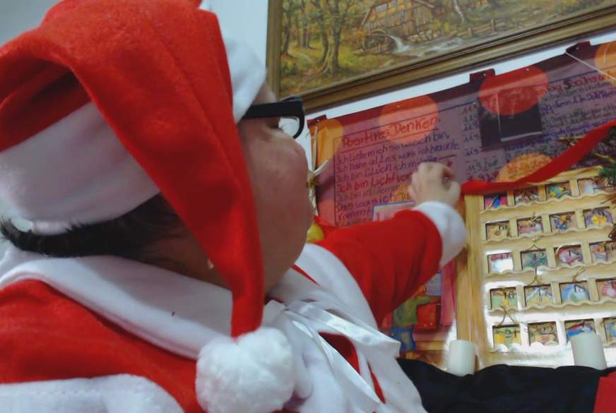 Sexyclaudia46: Weihnachtsfrau