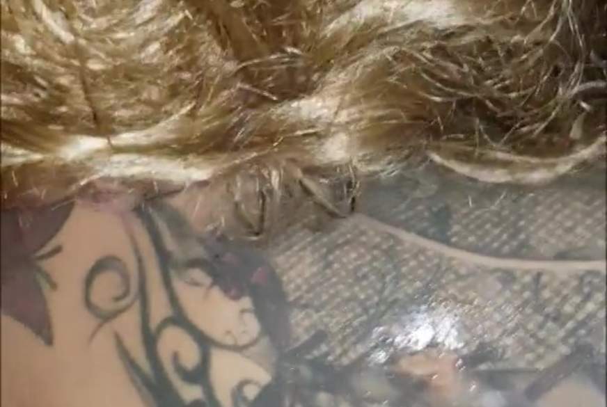 Versaute Masseurinnen l****n sich gegenseitig von Evechen