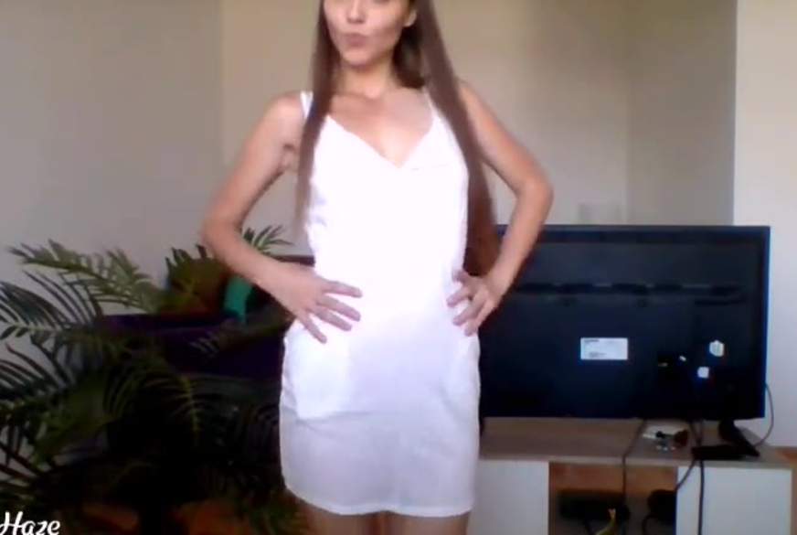 LexxyCream: Ich bin dein unschuldig-versautes Engelchen! ;)